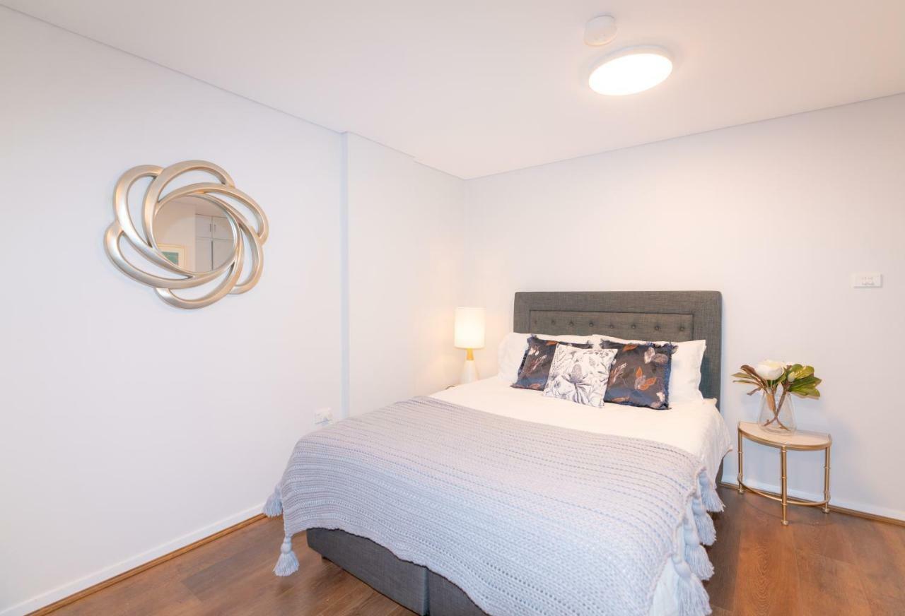 Mlb48-sydney Harbour Stunning View Studio With Free Parking Apartment Sydney